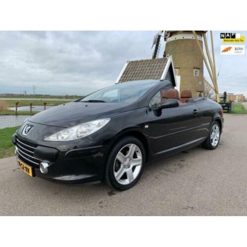Peugeot 307 CC 2.0-16V Oxygo LEDER! NAVI! CLIMA! CRUISECONTR