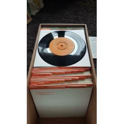 Readers Digest cursus Engels Frans Duits + 69 singels 33rpm