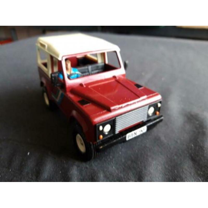 Land Rover Defender 90 rood-bruin - Britains 9507