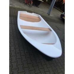 Polyester boot 3,60 x 1,52 sloep visboot grachtenboot