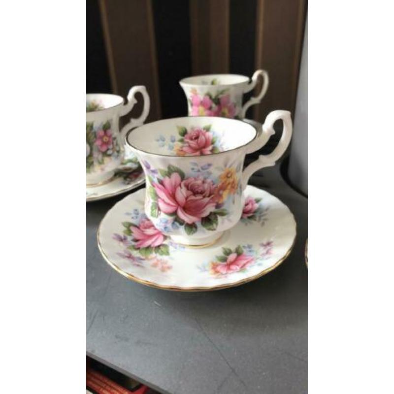 Royal Albert kop en schotels