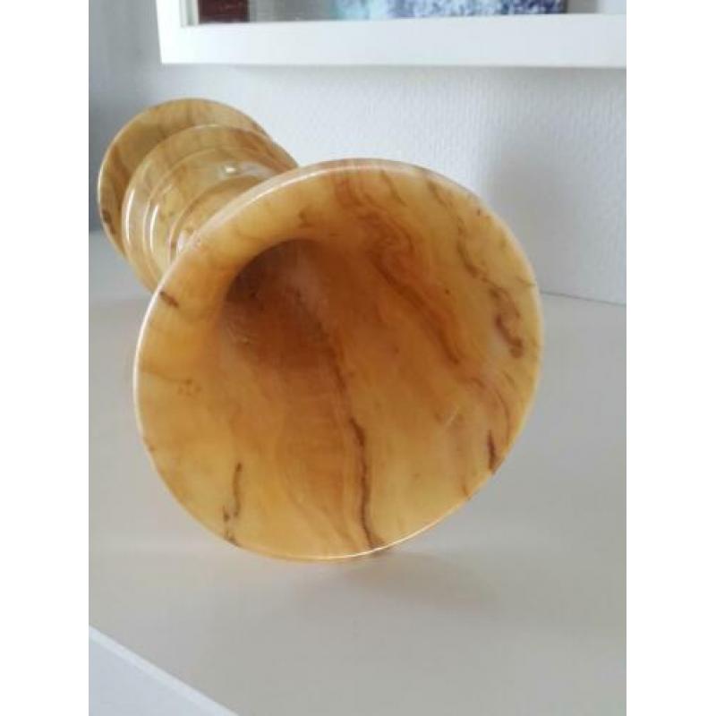Onyx vaas, 25.5 cm hoog