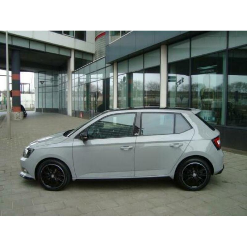 Skoda Fabia 1.2 TSI Monte Carlo ACC CLIMA PANO CRUISE 1E EIG
