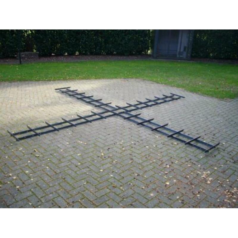 Duurzame sterke stalen kruislinkse pergola op maat gemaakt