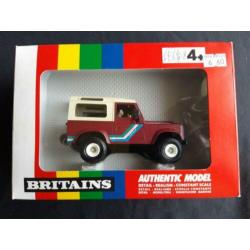 Land Rover Defender 90 rood-bruin - Britains 9507