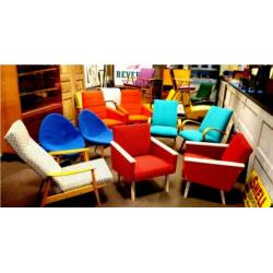 Vele vintage fauteuils van artdeco tot seventies design