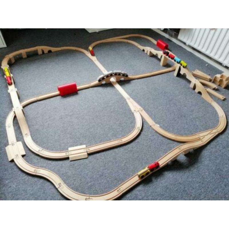 IKEA houten trein-spoorbaan