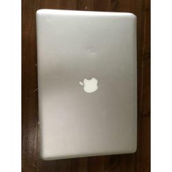 Oude MacBook Pro + oplader