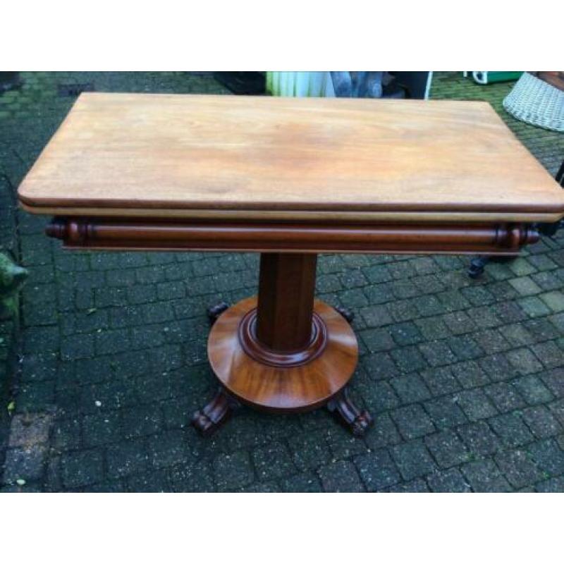 hollandse antieke speel / tafel