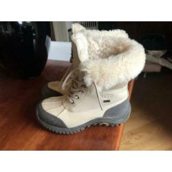 Ugg adirondack beige maat 38 zgn