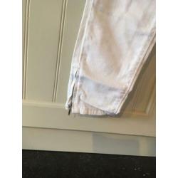Only witte spijkerbroek met ritsjes op t enkel mt 31/32
