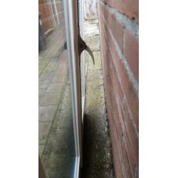 Hardhouten tuindeuren 125x201.5cm dubbelglas.