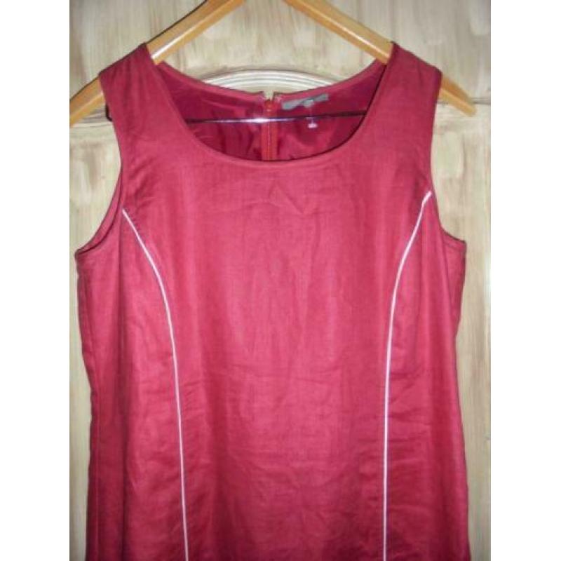 S1) rood 100 % linnen jurk venducci maat 40