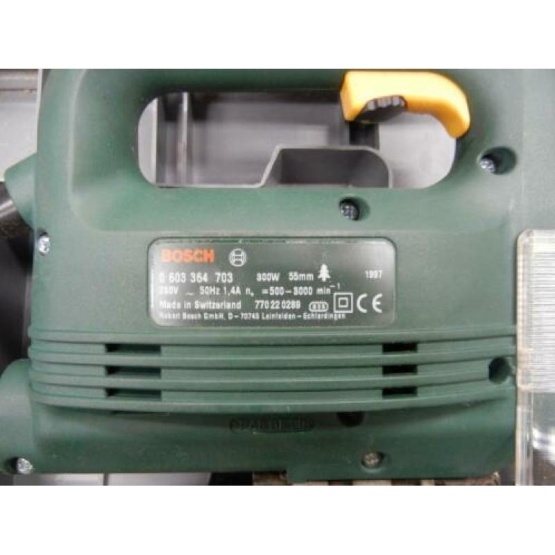 Bosch ST5500 decoupeerzaagmachine