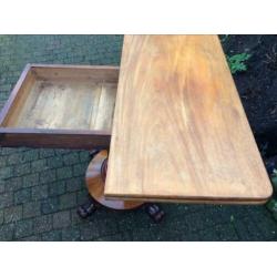 hollandse antieke speel / tafel