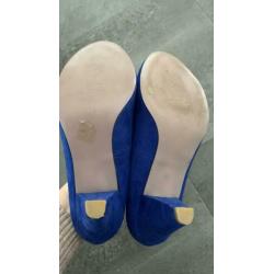La strada pump, 39 blauw