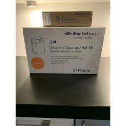Nieuwe daaldrop close in boiler met aansluitset
