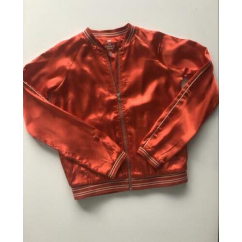 Rood satijn vest/jasje We maat 152