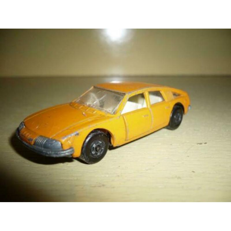 Mie18> oude matchbox bmc 1800 pininfarina 1969 lesney 01
