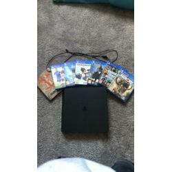 Ps4-slim met spellen en account