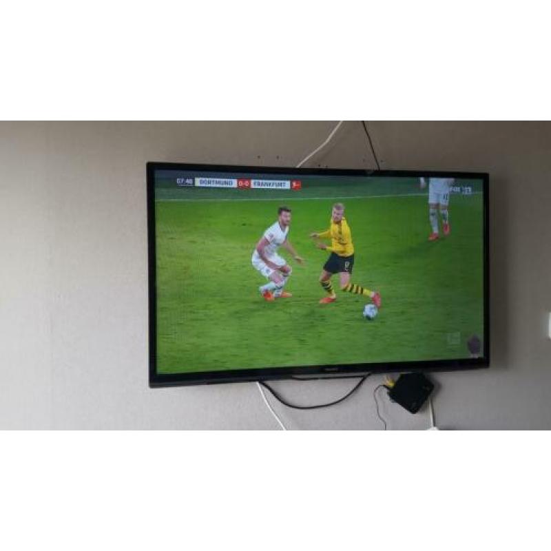 philips Smart led-tv model 46pfl4208h/12 Full HD.