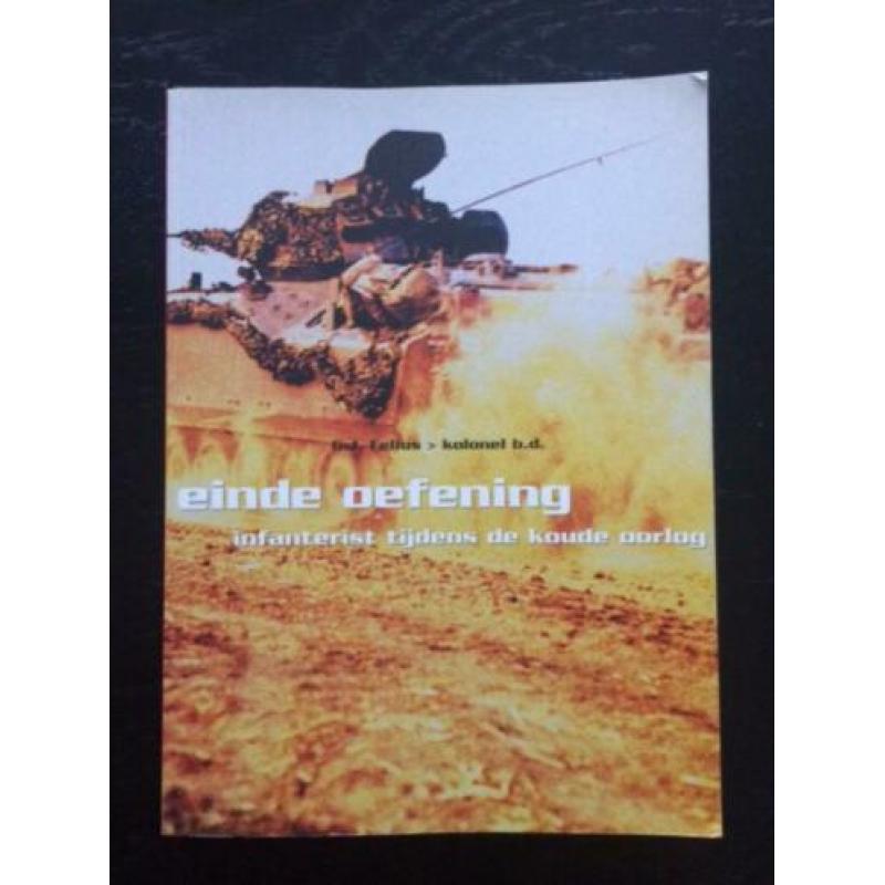 Ivor Matanle - Gedenkboek van de W.O. II e.a. oorlogsboeken