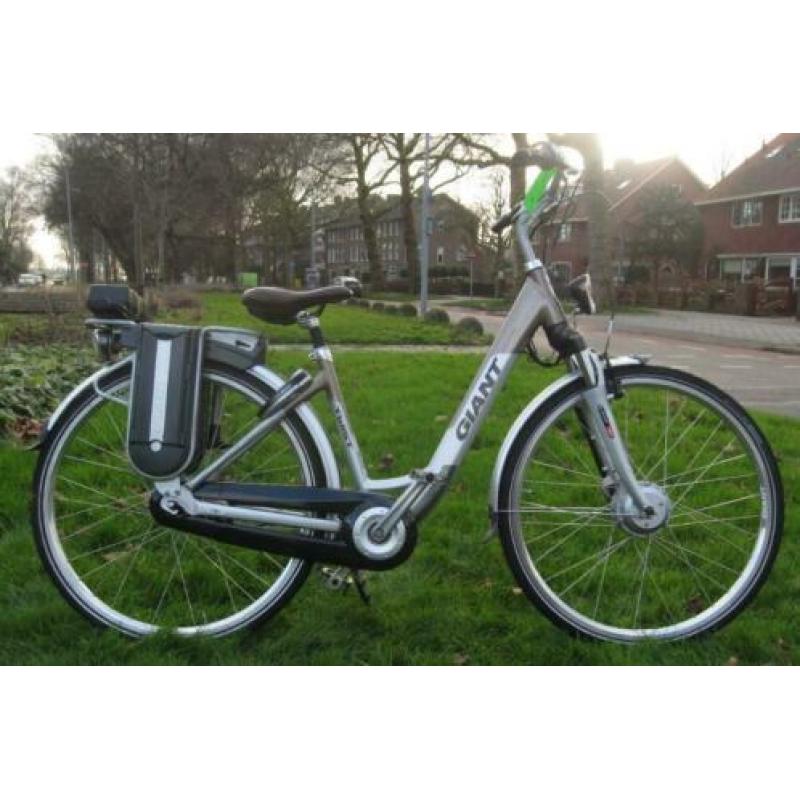 Giant Twist Go Double elektrische damesfiets 46 cm nexus 8 V