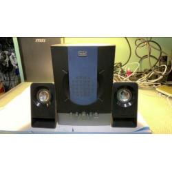 Hercules XPS210 met logitech speakerset