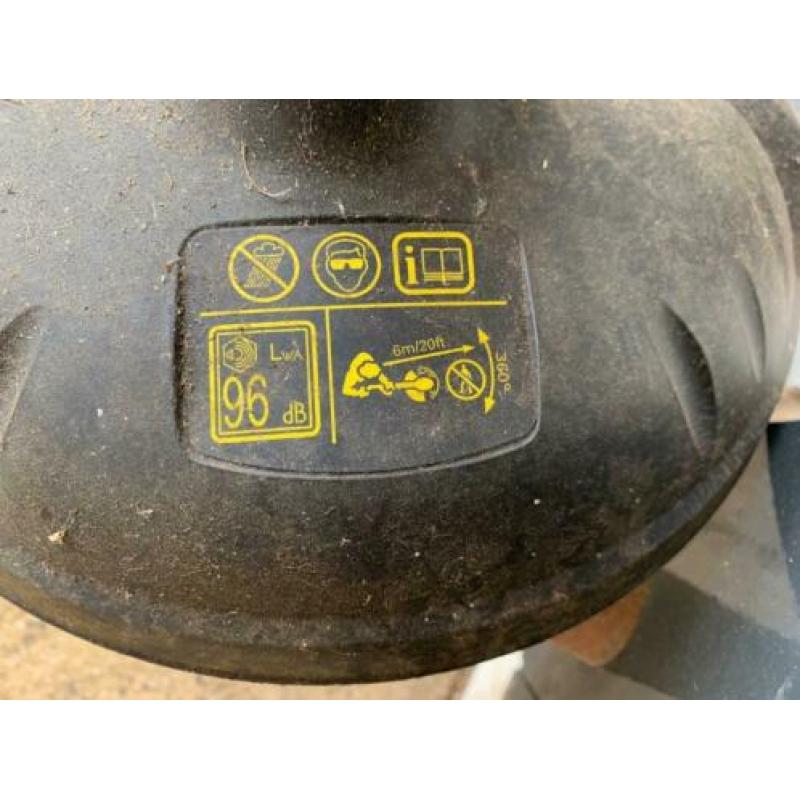 Elektrische grastrimmer / kantmaaier