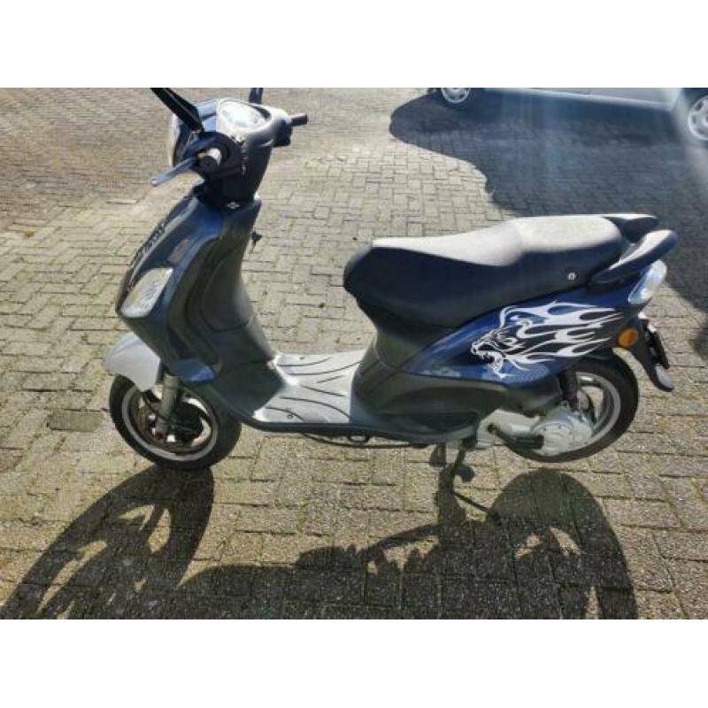 Piaggio Fly 45 Brom 4Takt Blauw 2011 750km!!