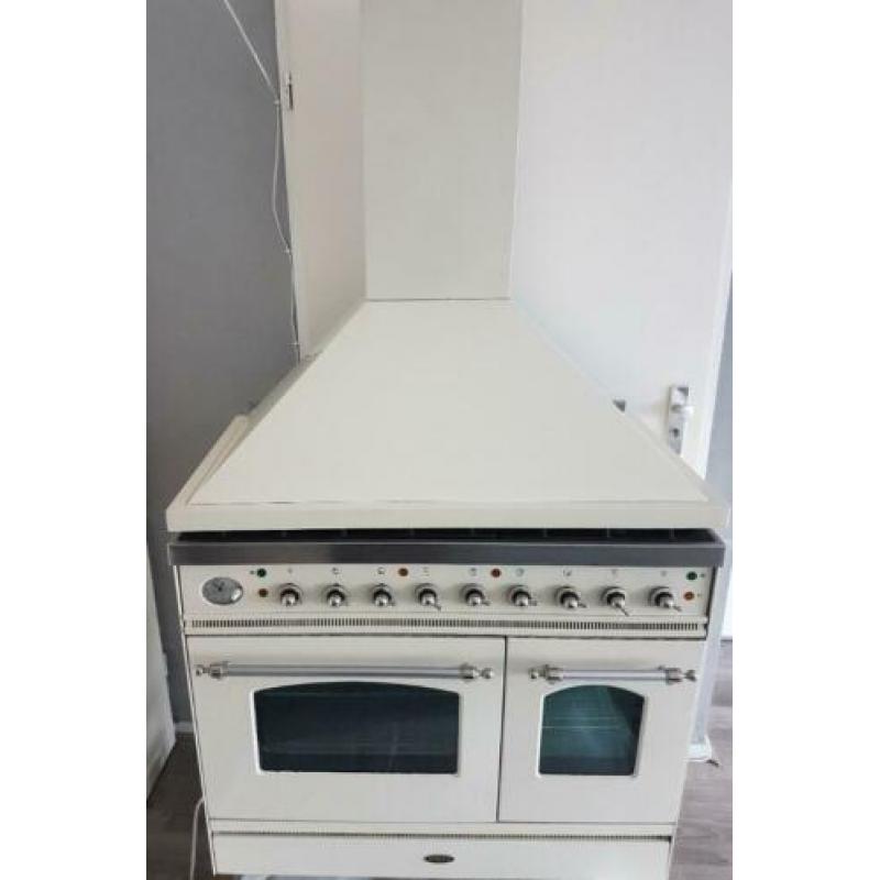 Uitstekende Boretti fornuis 5_pits 90cm oven in afzuigkap