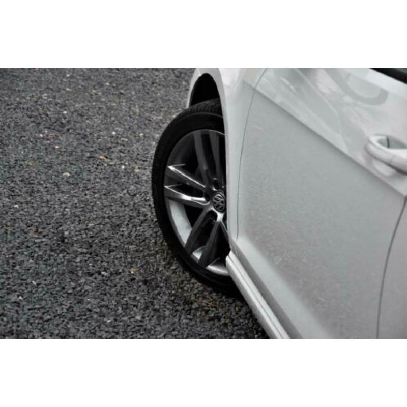 Volkswagen Golf 1.4 TSI Business Edition R R-Line DSG Xenon