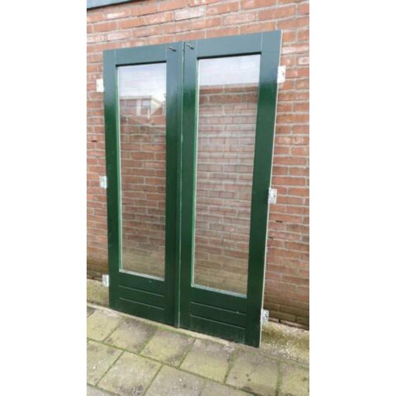 Hardhouten tuindeuren 125x201.5cm dubbelglas.