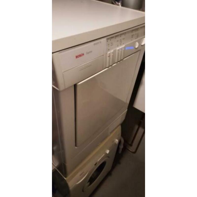 Bosch wasmachine en - droger, gestapeld