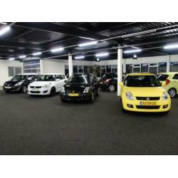 Suzuki Swift ALTIJD MINIMAAL 15 SWIFT'S OP VOORRAAD