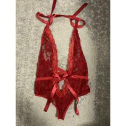 Nieuw sexy rode body maat S/M