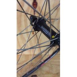 Retro racefiets voorwiel nieuwstaat pro R35 Shimano