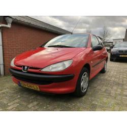 Peugeot 206 1.1 XR 3D 2000 Rood, lichte hagel, nieuwe APK