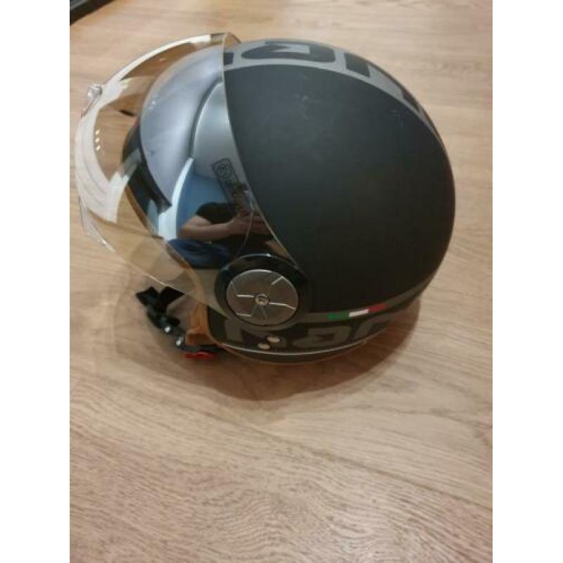 Nooit gebruikte Beon disign nano helm mat zwart XL