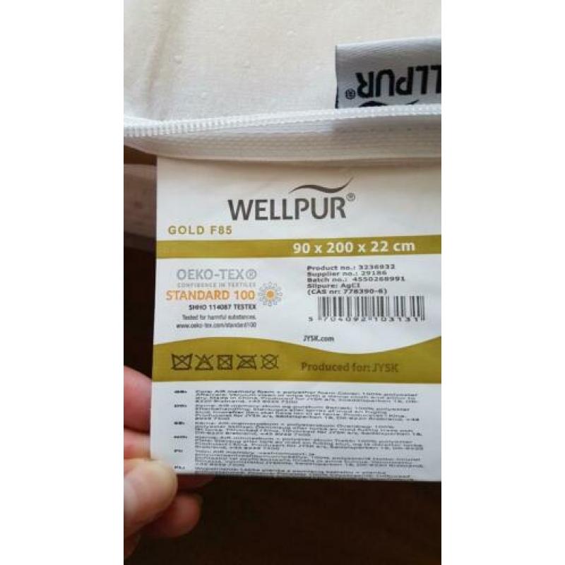 Eenpersoons matras Wellpur gold F85 90x200 Als nieuw