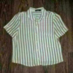 blouse mt 34 van Bershka wit met roze/blauwe streepjes