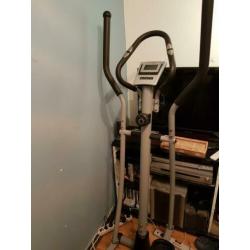 Crosstrainer zo goed als nieuw