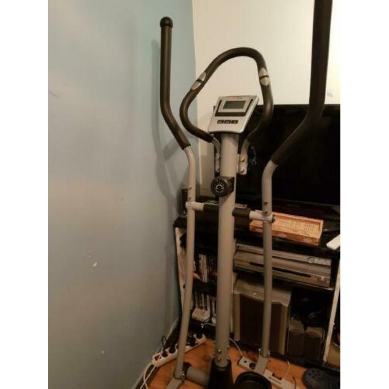 Crosstrainer zo goed als nieuw