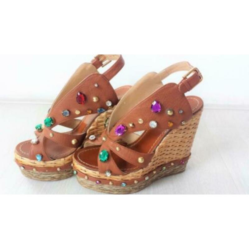 DOLCE GABBANA, lamsleren sleehak, kristallen en studs, mt 36