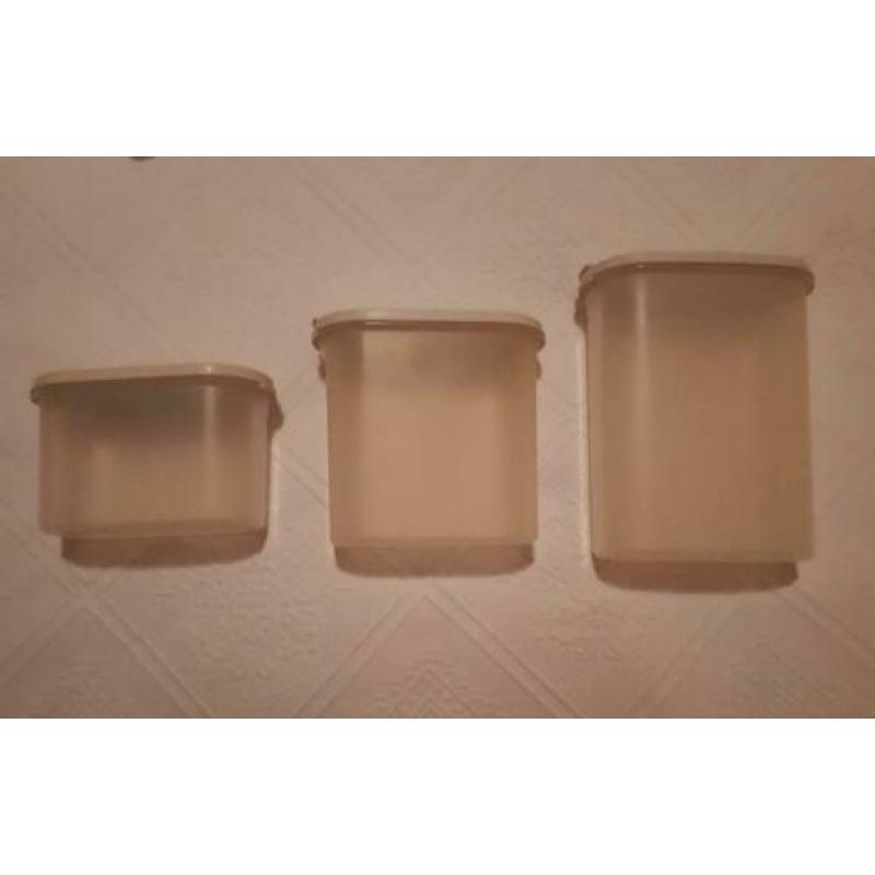 Tupperware set 8 ruimtespaarders