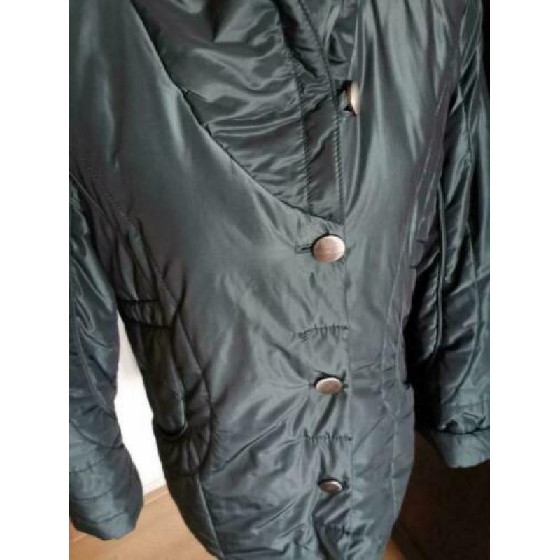 Bonita mooie groene winterjas mt 42 ZGAN