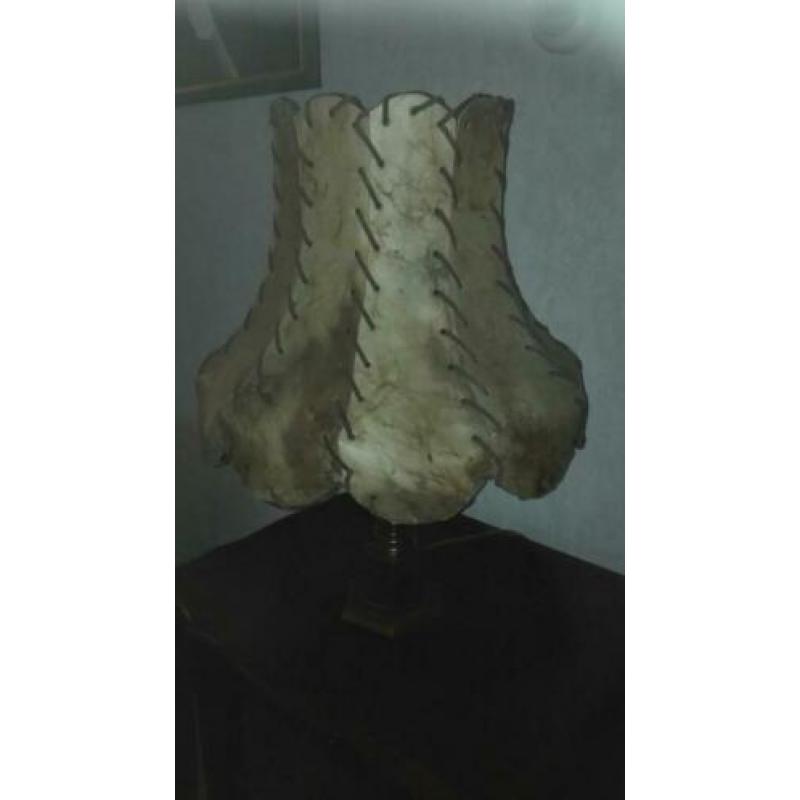 Schemerlamp voor tafel / kast.
