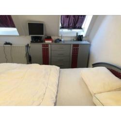 Compleet slaapkamer met lattenbodem