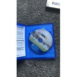 Ps4-slim met spellen en account