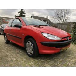 Peugeot 206 1.1 XR 3D 2000 Rood, lichte hagel, nieuwe APK